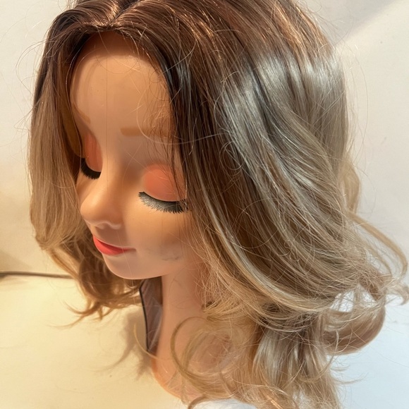 Smile Everyday Blonde Wig Human Hair Blend - Picture 5 of 8